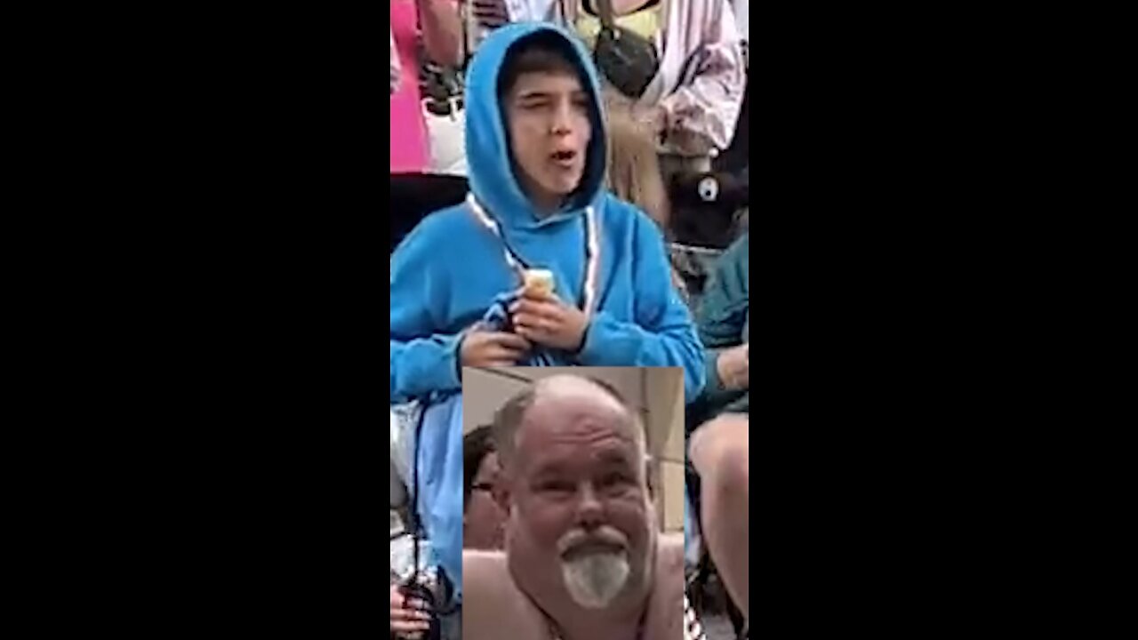 Old Fat NAKED Man Twerks In Front Of Children!! 😱 #shorts