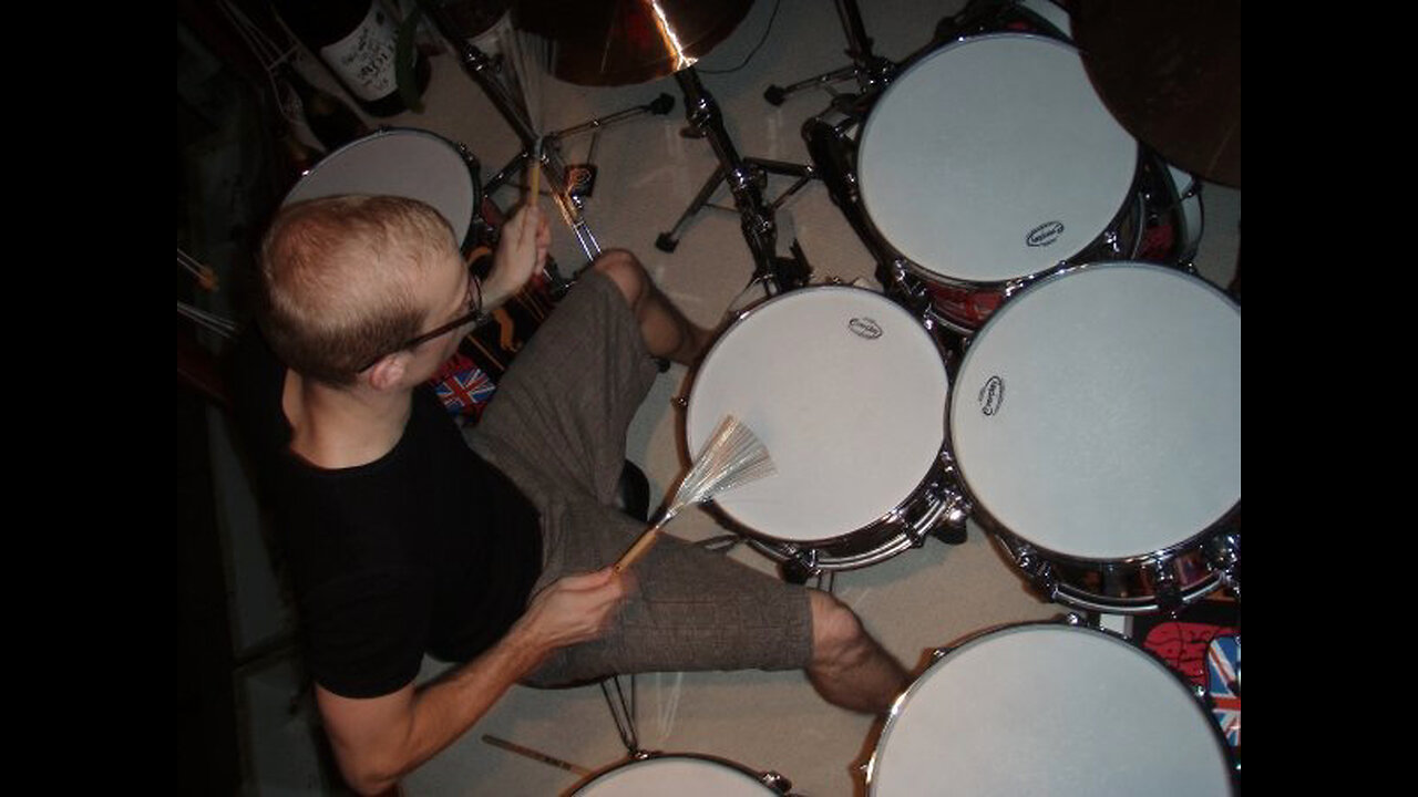 WhenLogicDies does a drum - will i ever get gud? Nope.