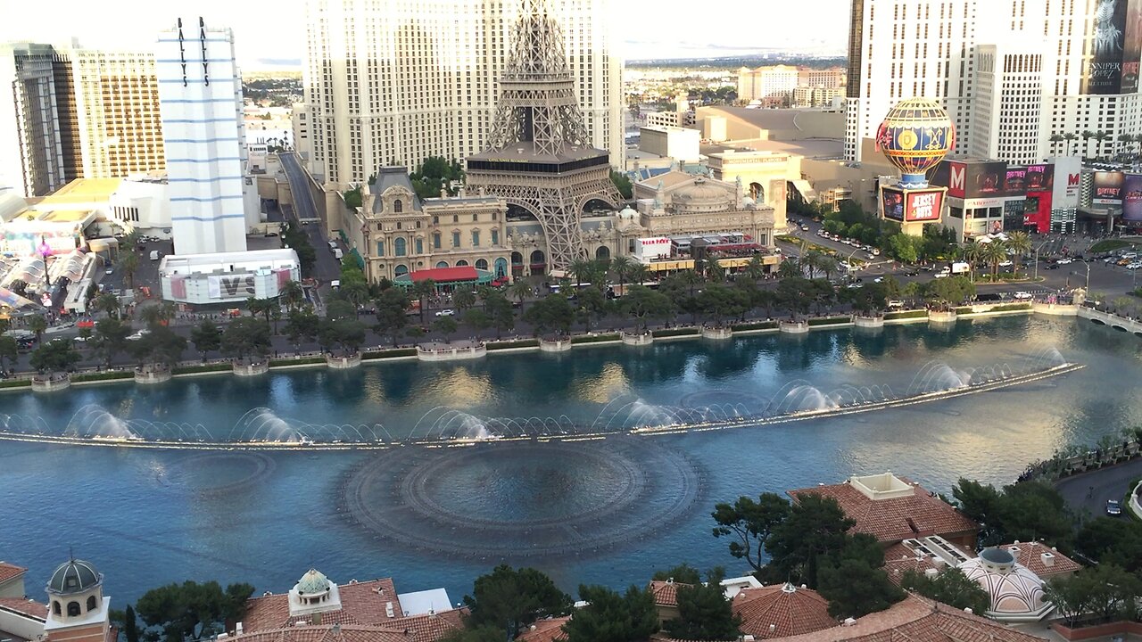 Las Vegas Dancing Fountains