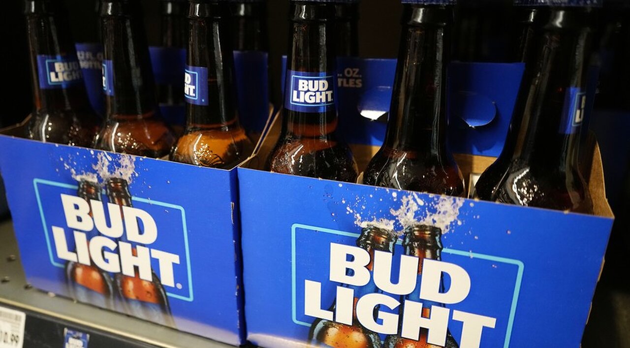 AB InBev STILL Doesn't Get It: CEO Reverts to Ridiculous Defense of Bud Light's Dyla