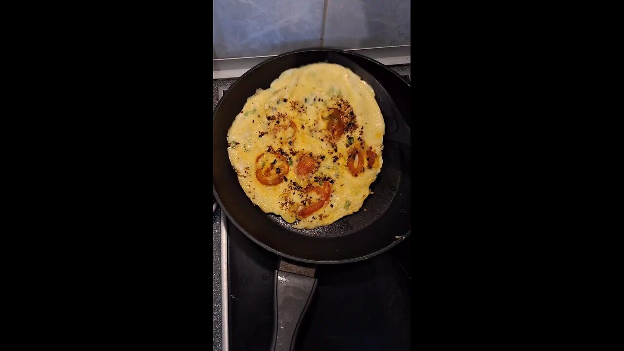 recipe of tomato chilli egg omlete