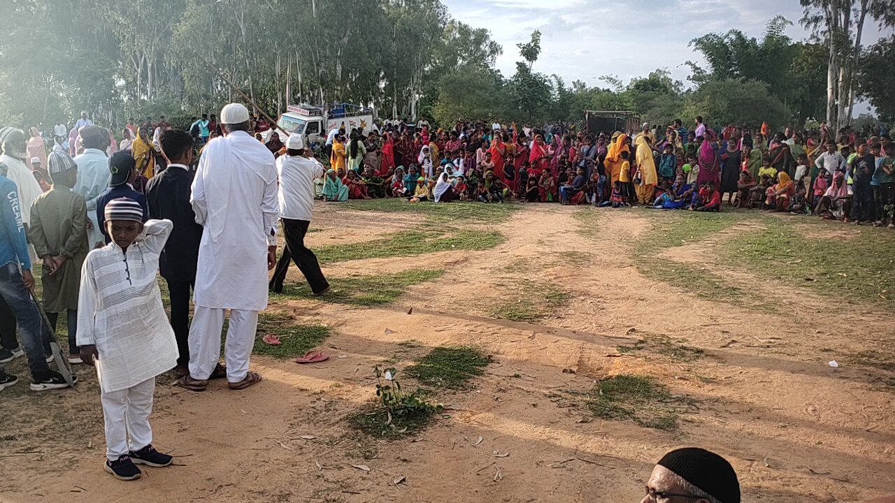 amazing wood stick play in festival 😍🤩