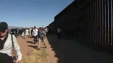 Harris the southern border forthe firsttime inthree years after losingtrack of over 325,000 children