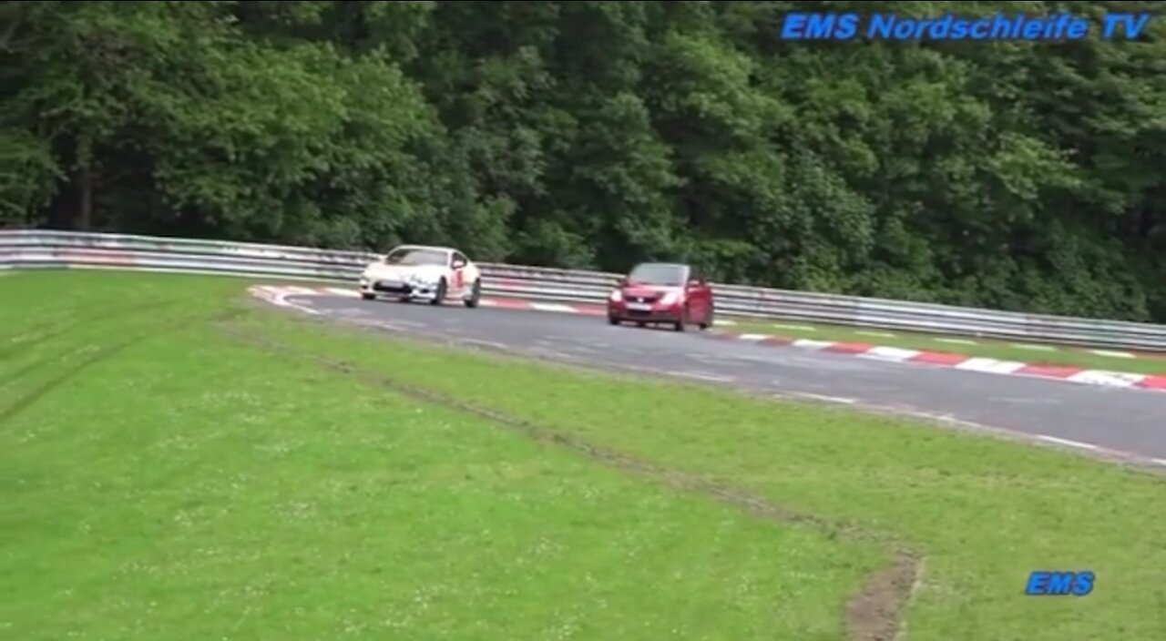 Suzuki Swift Sport Nurburgring trackday