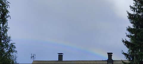 10.8.2024: Clouds, colors in the clouds and rainbow!