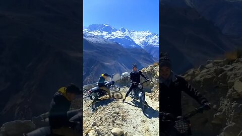 Dangerous bike track Salmanabad Hunza 🫶