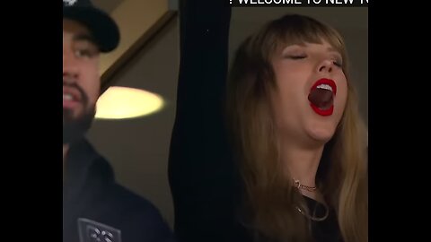 Taylor swift at Travis Kelce's game, fans are amazed (football news)