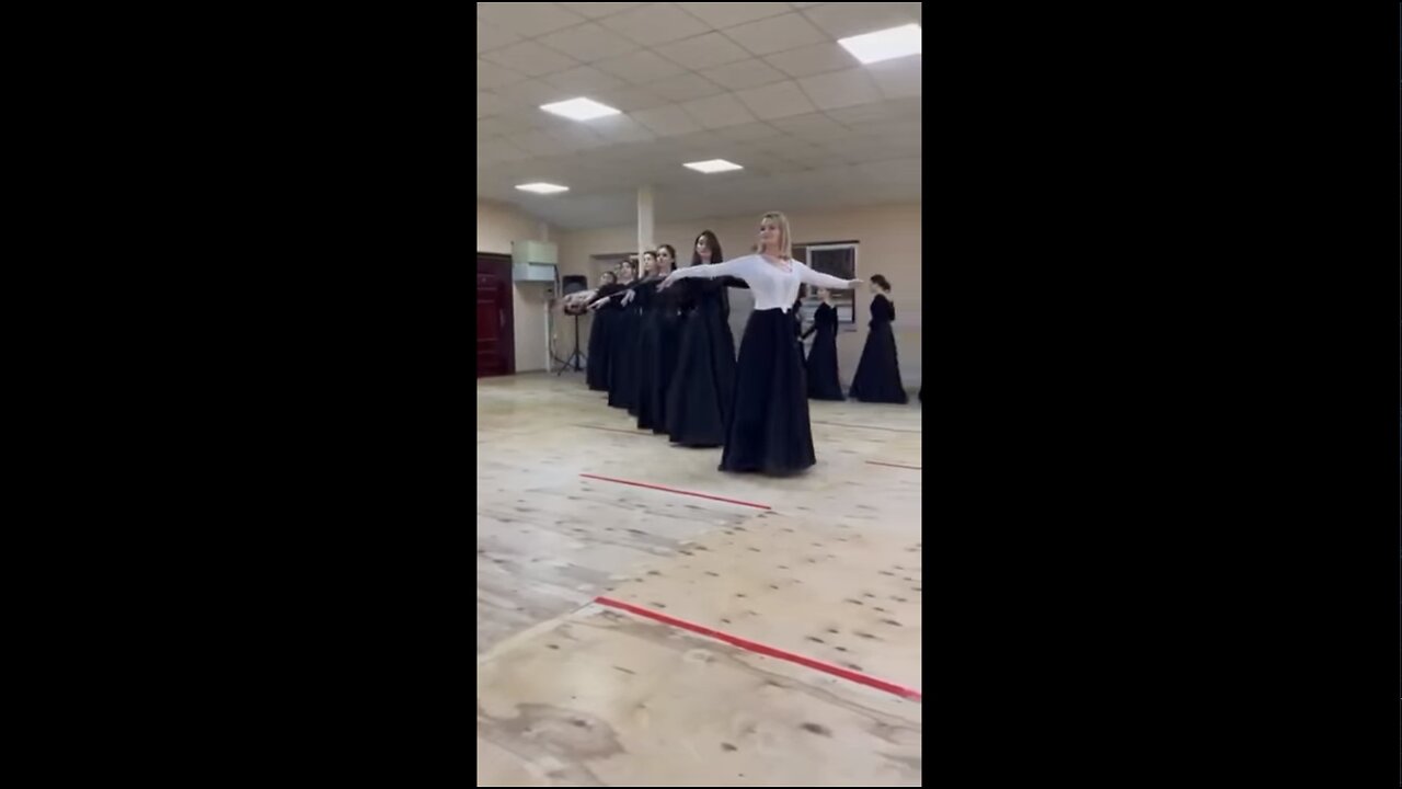 A Flock😜Of Floating🕊️Women👀😎🍺