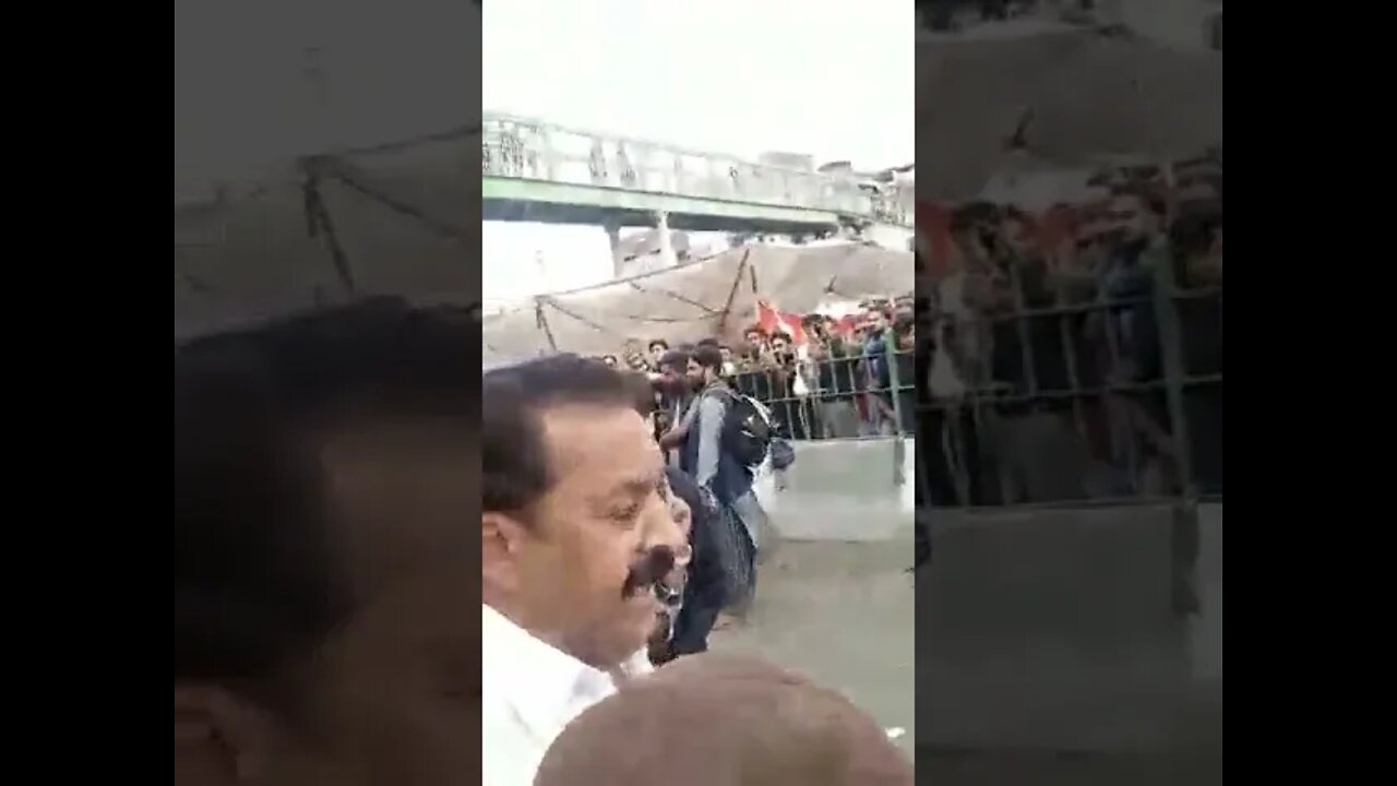 سید احمد شاہ بخاری صاحب کا بہت ہی خوبصورت انداز سے انٹرویو