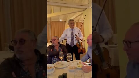 Serghei Mizil: Discriminare