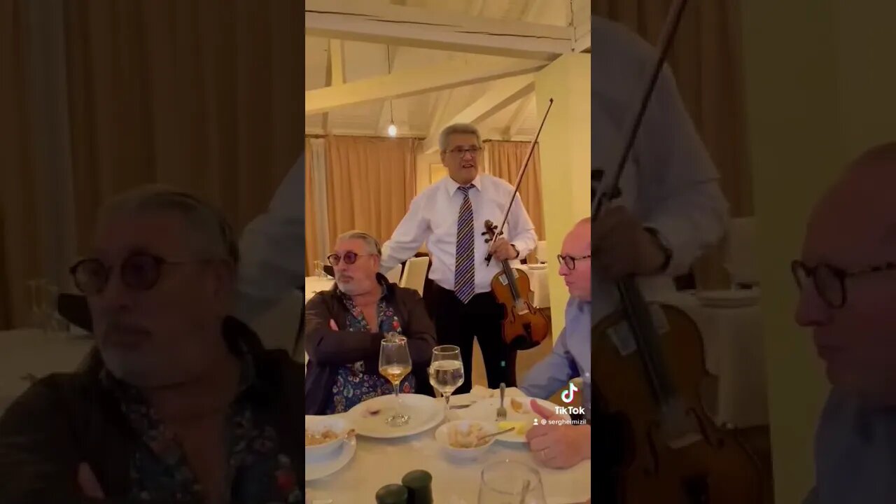 Serghei Mizil: Discriminare