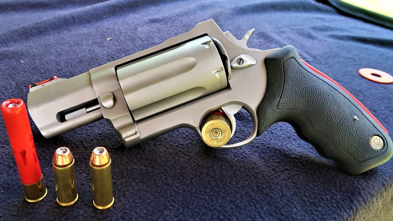 Taurus Raging Judge Magnum Snub Nose - Model 513