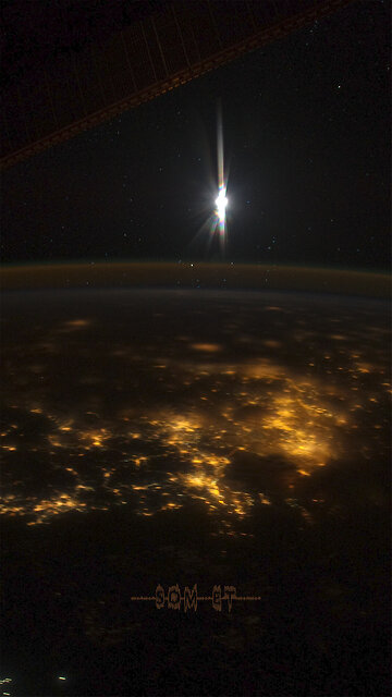 Som ET - 75 - Earth - ISS 030-E-189881-191045