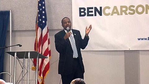 Ben Carson at Manchester Community college 8 of lots 5-10-2015