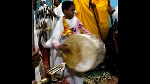 እም ሐና ወኢያቄም ተወለድኪ አላ በሩካቤ ዘበሕግ....|ድንቅ ከበሮ አመታት በህጻኑ