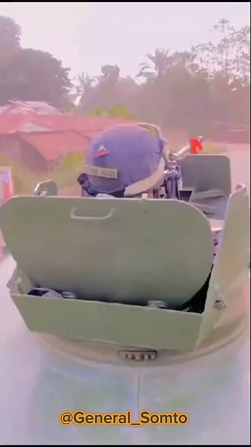 #BREAKING_NEWS #Happening Now: Total Destruction as The Nigerian Army In Imo State, are currently