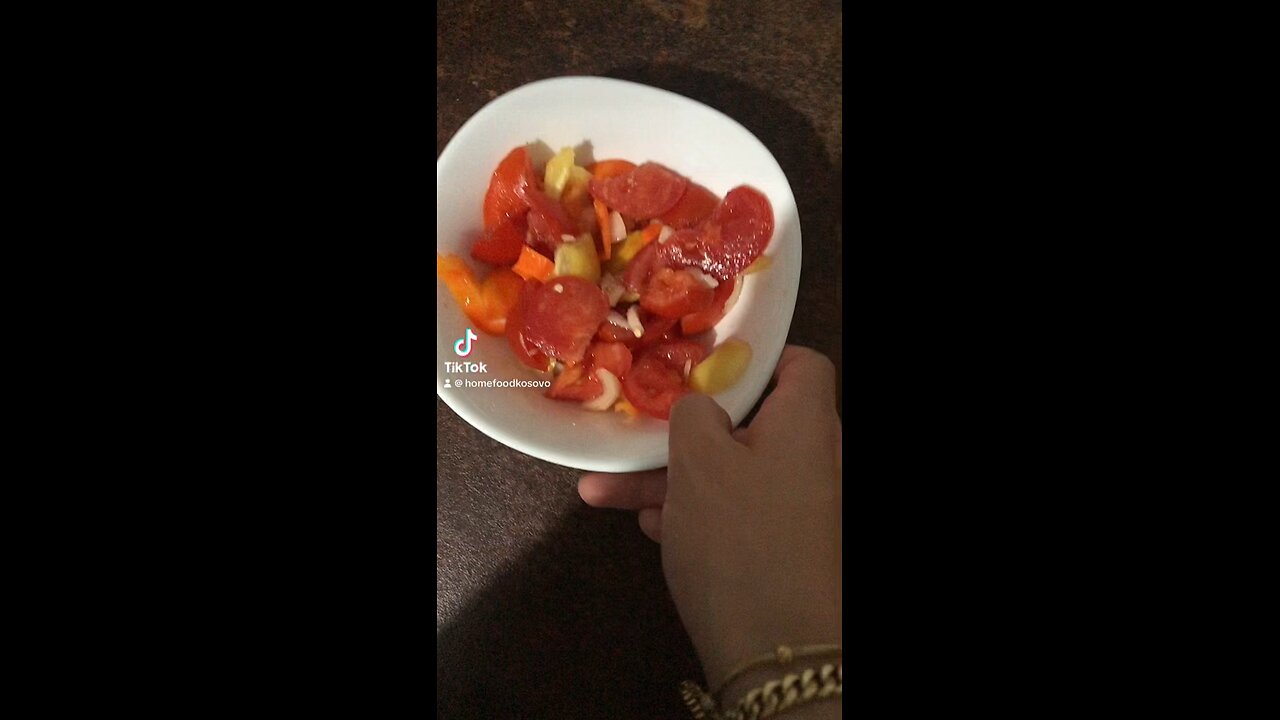 Chicken 🍗 with fresh salad 🥗 🤤🤙