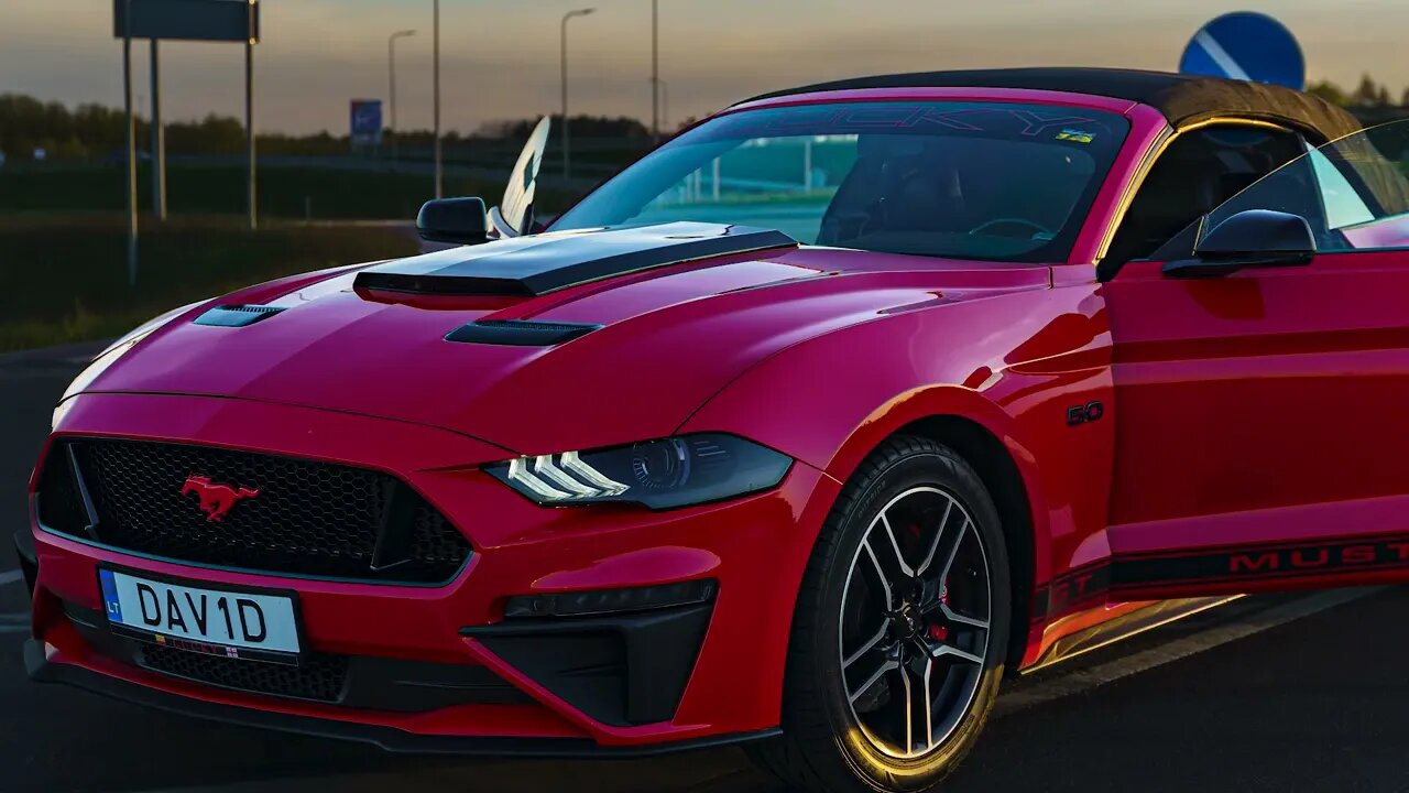 Automobilių filmavimas ir fotografavimas - Mustangas 5.0L
