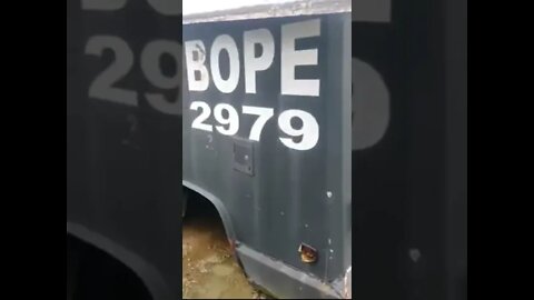 Caveirão BOPE Abandonado