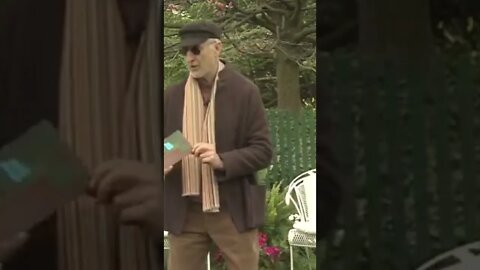 James Cromwell lathered your that hand at Starbucks