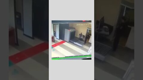 What. . .?😂😂😂