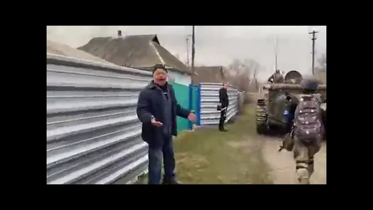 #Ukrainian locals are pleased to see troops of the UAF as they pass through liberated Novaya Basa