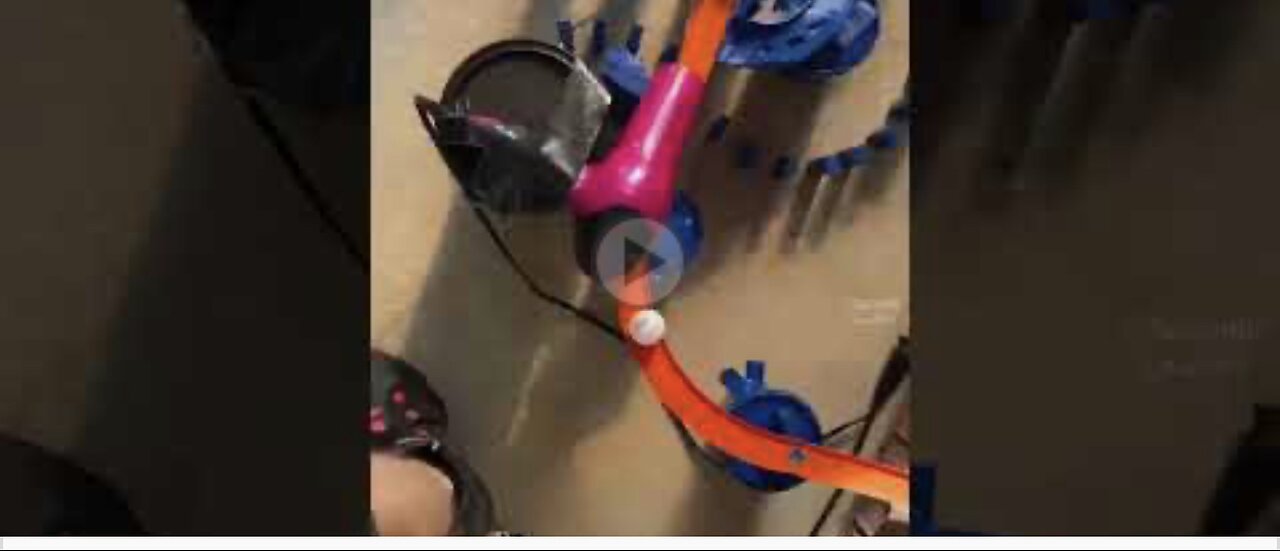 I made the ball be on beat the WHOLE time 😭😅 Ge