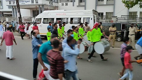 Popular party Road show for winning