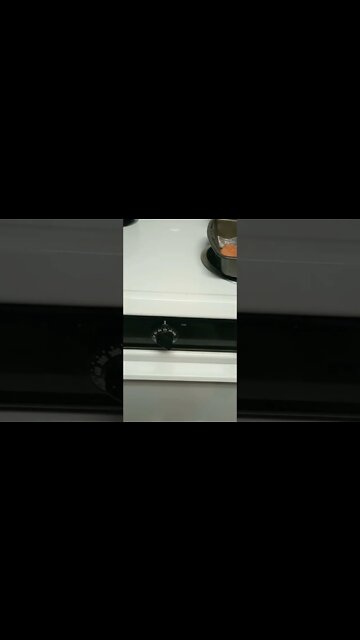 Fish Fry Friday, @Poppa Will and @KylaniMgmt go head Pop! #TheY2KShow part 3