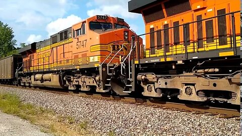 BNSF slow coal drag in Imperial, MO 8-3-2020