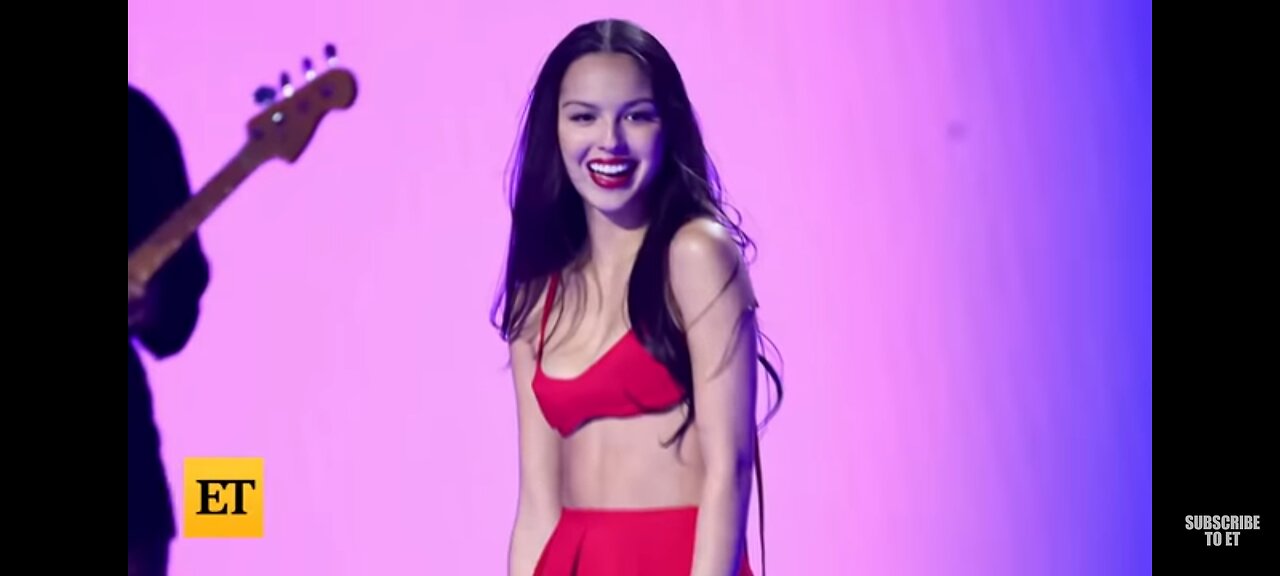 Olivia Rodrigo Shocks Selena Gomez 😲😲