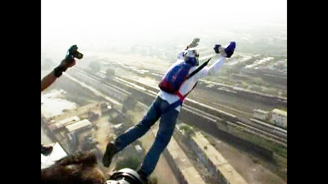 Karachi BASE Jump Goes Wrong