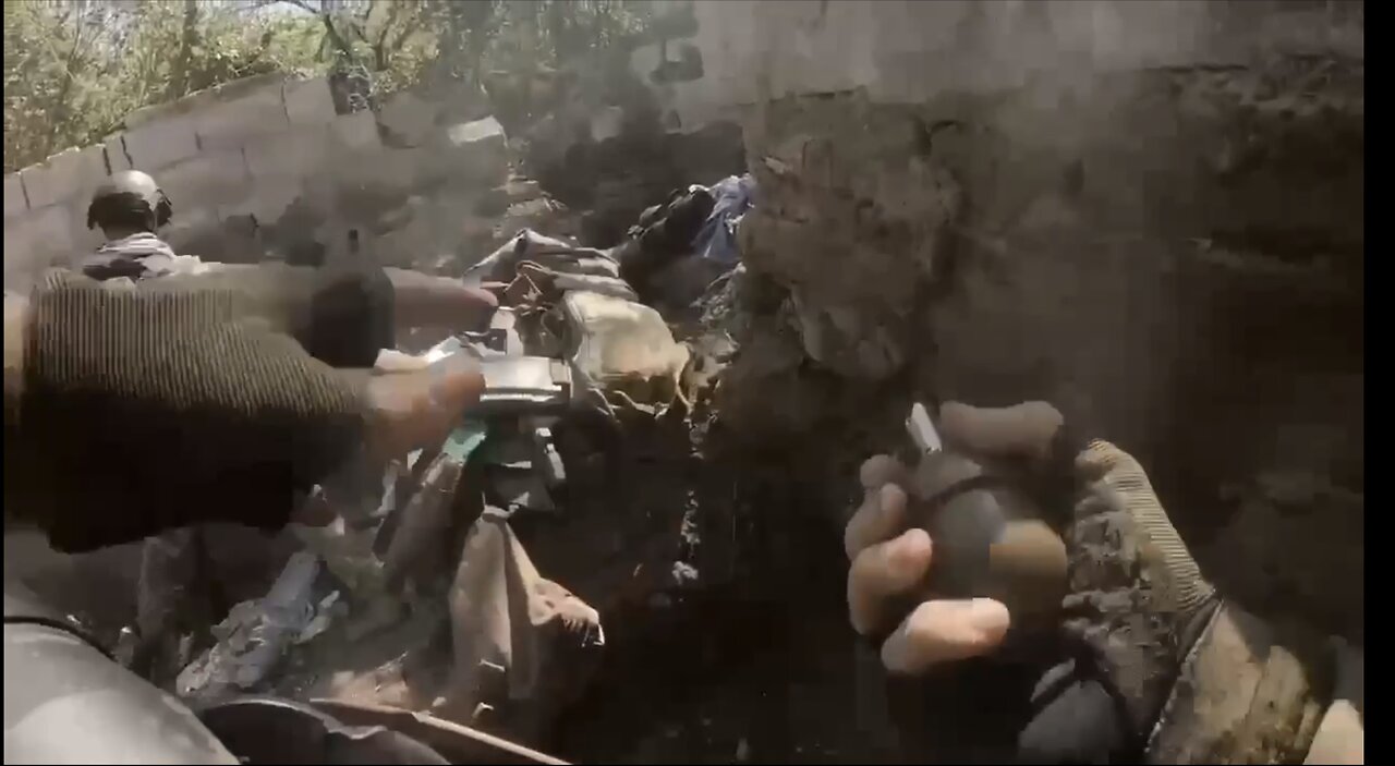 Ukraine war trench combat footage captured on GoPro