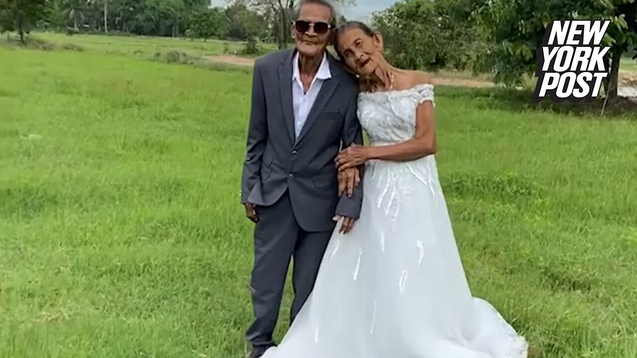 65 years later: Bride and groom finally take wedding photos