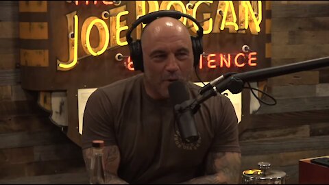 Joe Rogan: Vakcina-őrület és oltási útlevél minden tudományos ténnyel szembemenve!