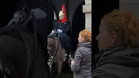 She scared thr horse #horseguardsparade