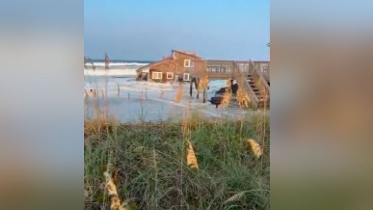 Los efectos del huracán Ernesto sobre el océano Atlántico se hacen sentir en la Costa Este