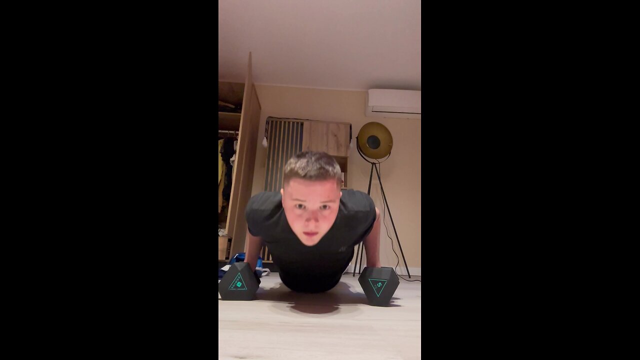 I do push up’s everyday #day5 27