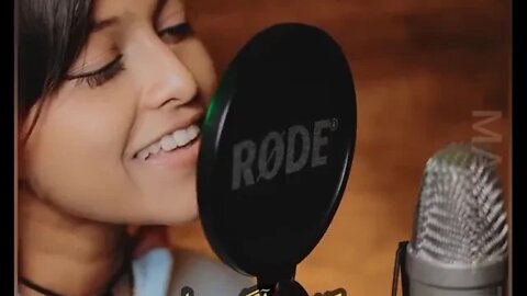 Yohani 'Manike Mage Hithe' Song in Urdu Subtitles . اردو سبٹائٹل