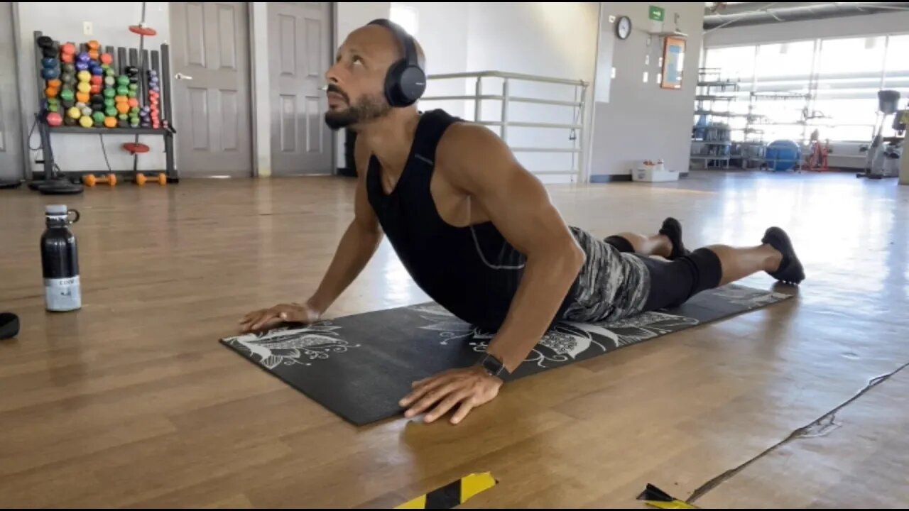 Cobra Pushup