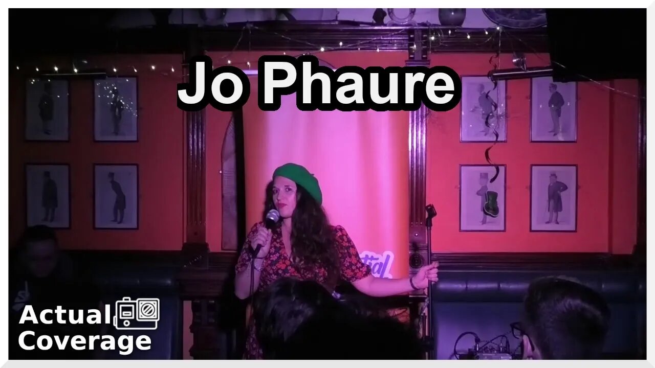 Comedian Jo Phaure | Kentish Town