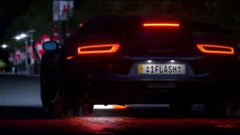 Condutor imprudente destrói 3 carros