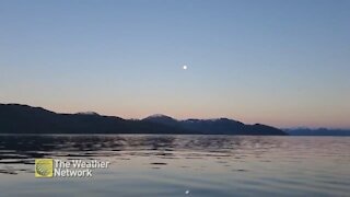 Motoring through the bay on a calm clear evening