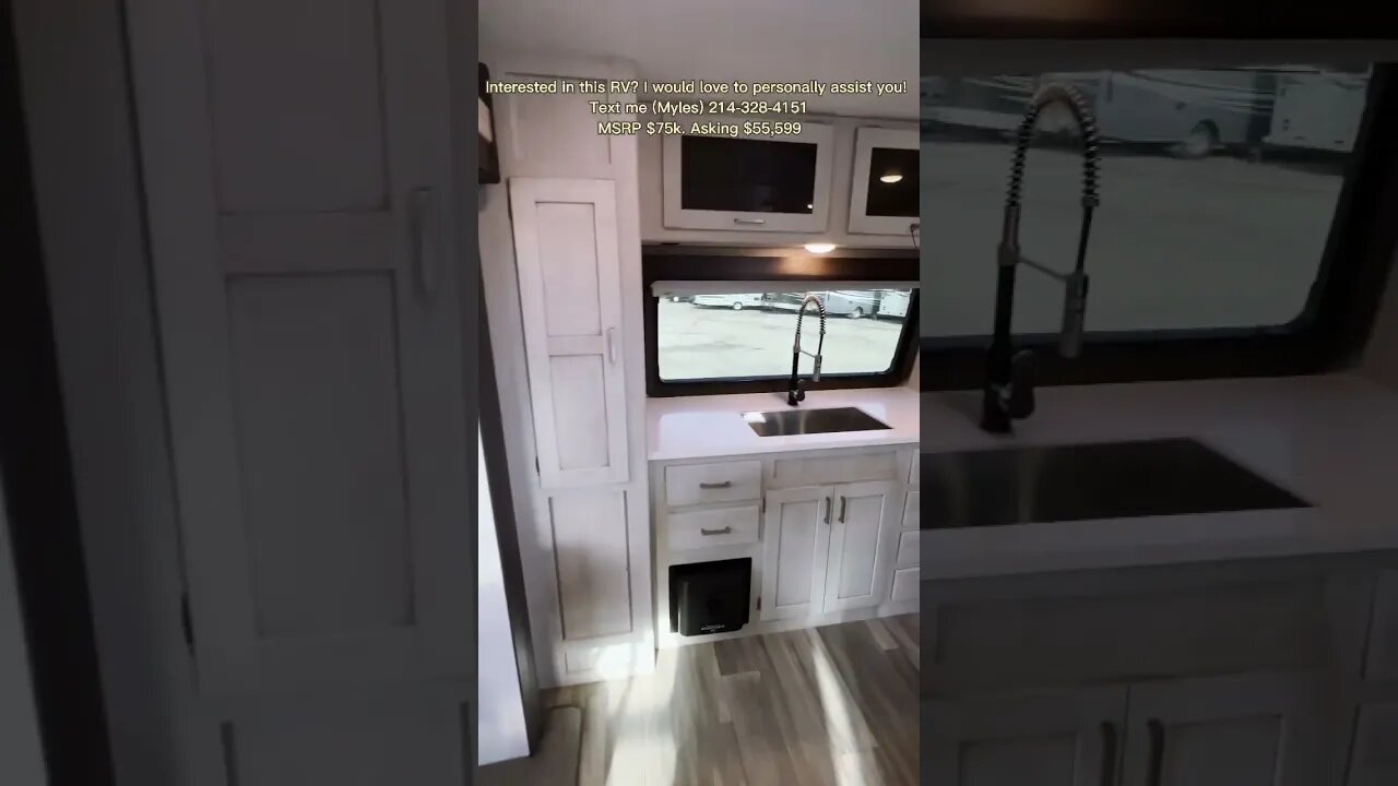 Unique Front Kitchen RV with HUGE Bedroom Windows | 2022 Keystone Sprinter 333FKS #shorts #rv