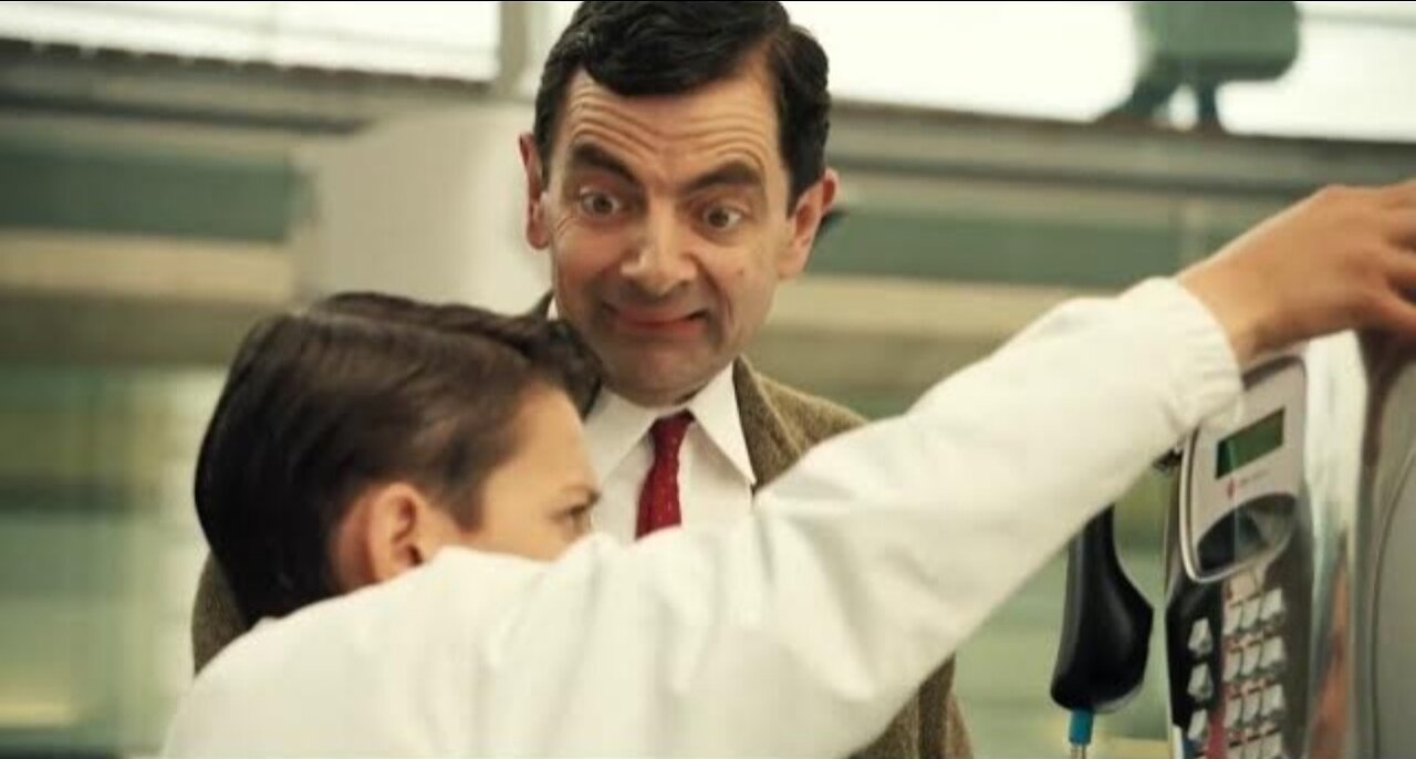 Wrong Number Mr Bean! | Mr Bean's Holiday Movie Clip