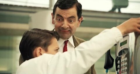 Wrong Number Mr Bean! | Mr Bean's Holiday Movie Clip