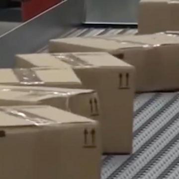 This Conveyor Belt Will Mesmerize You