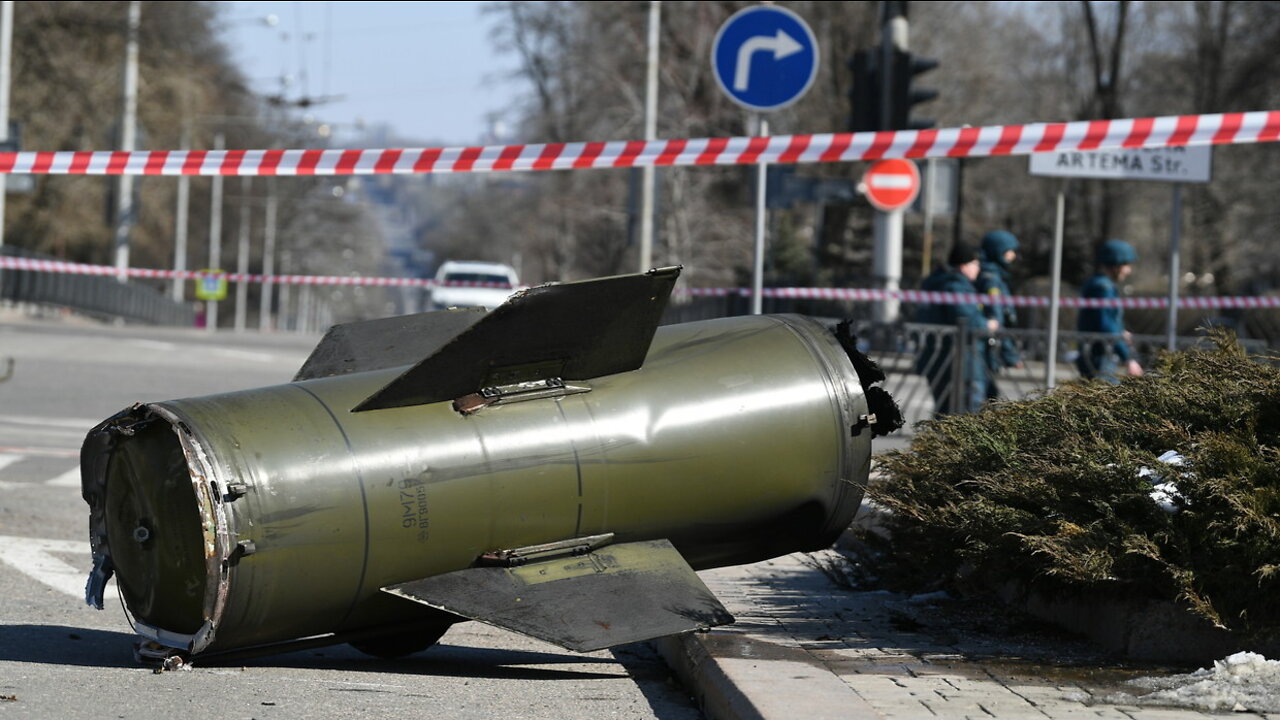 WARNING GRAPHIC!! 20 killed & over 36 civilians injured By Ukrainian cluster bomb