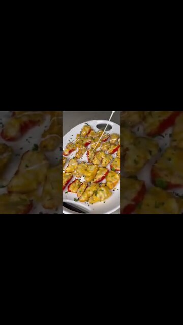 Buffalo mini peppers #stuffedminipeppers #buffalochickenstuffedpeppers #stuffedpeppersrecipe #Shorts