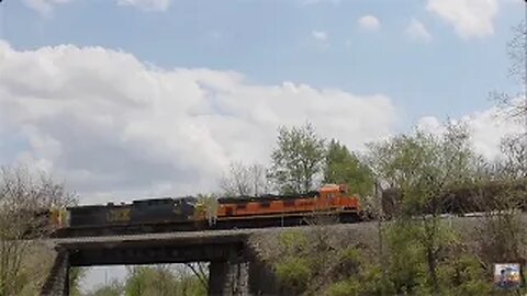 CSX and Wheeling & Lake Erie Trains from Lodi, Ohio April 28, 2024